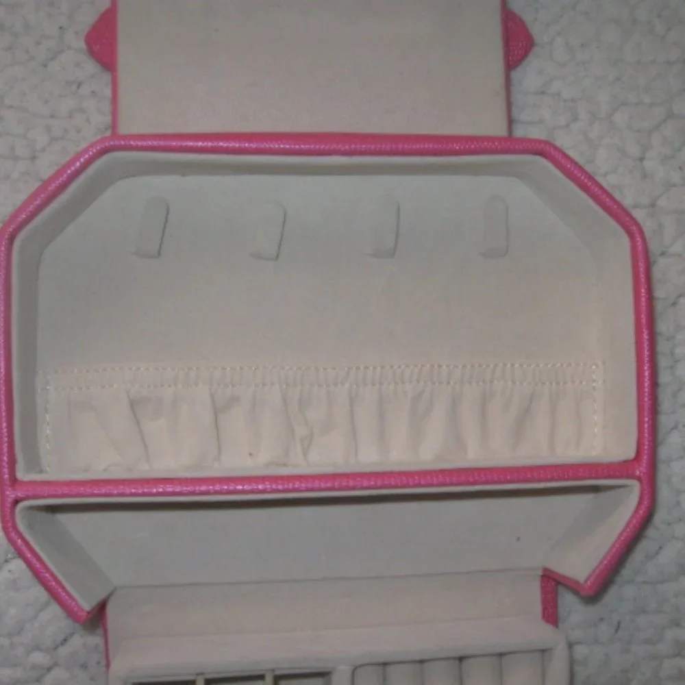 Jeun Bang Pink Multiple Compartment Jewelry Case